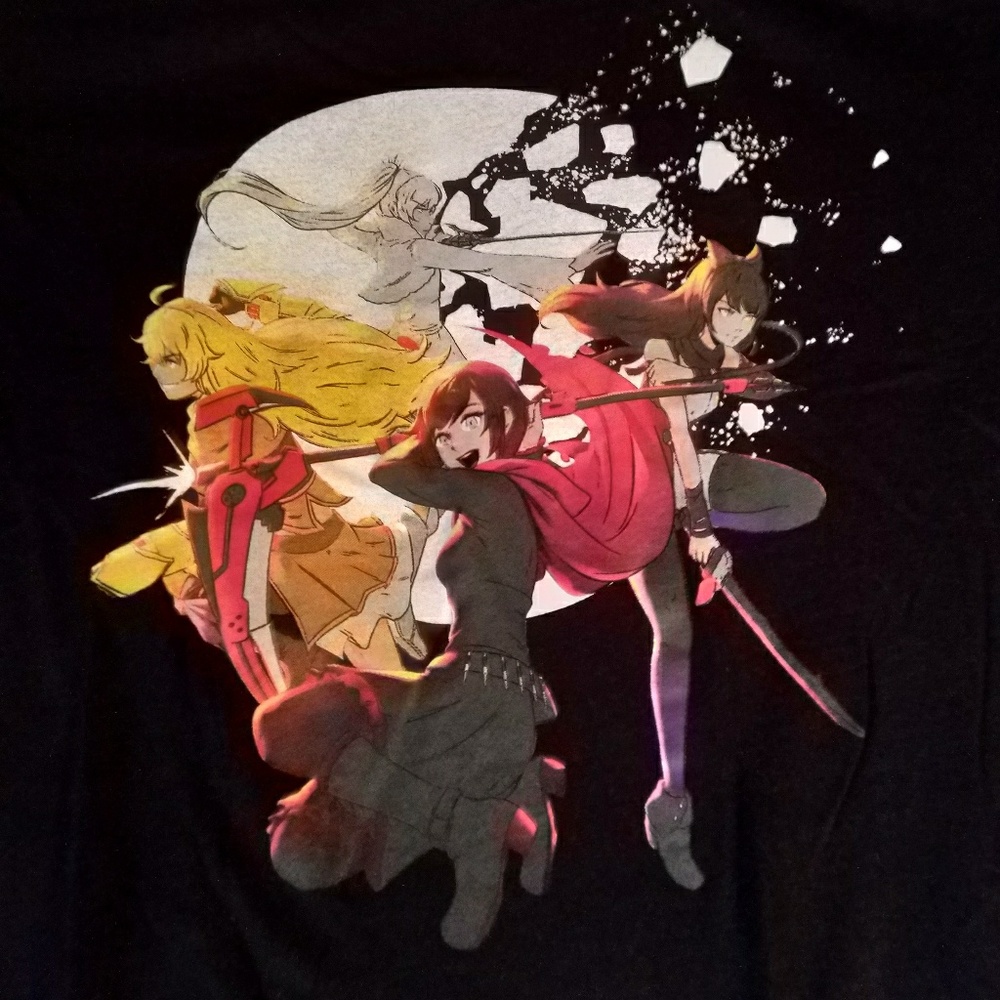 RWBY Combat Ready Exclusive Tee Medium